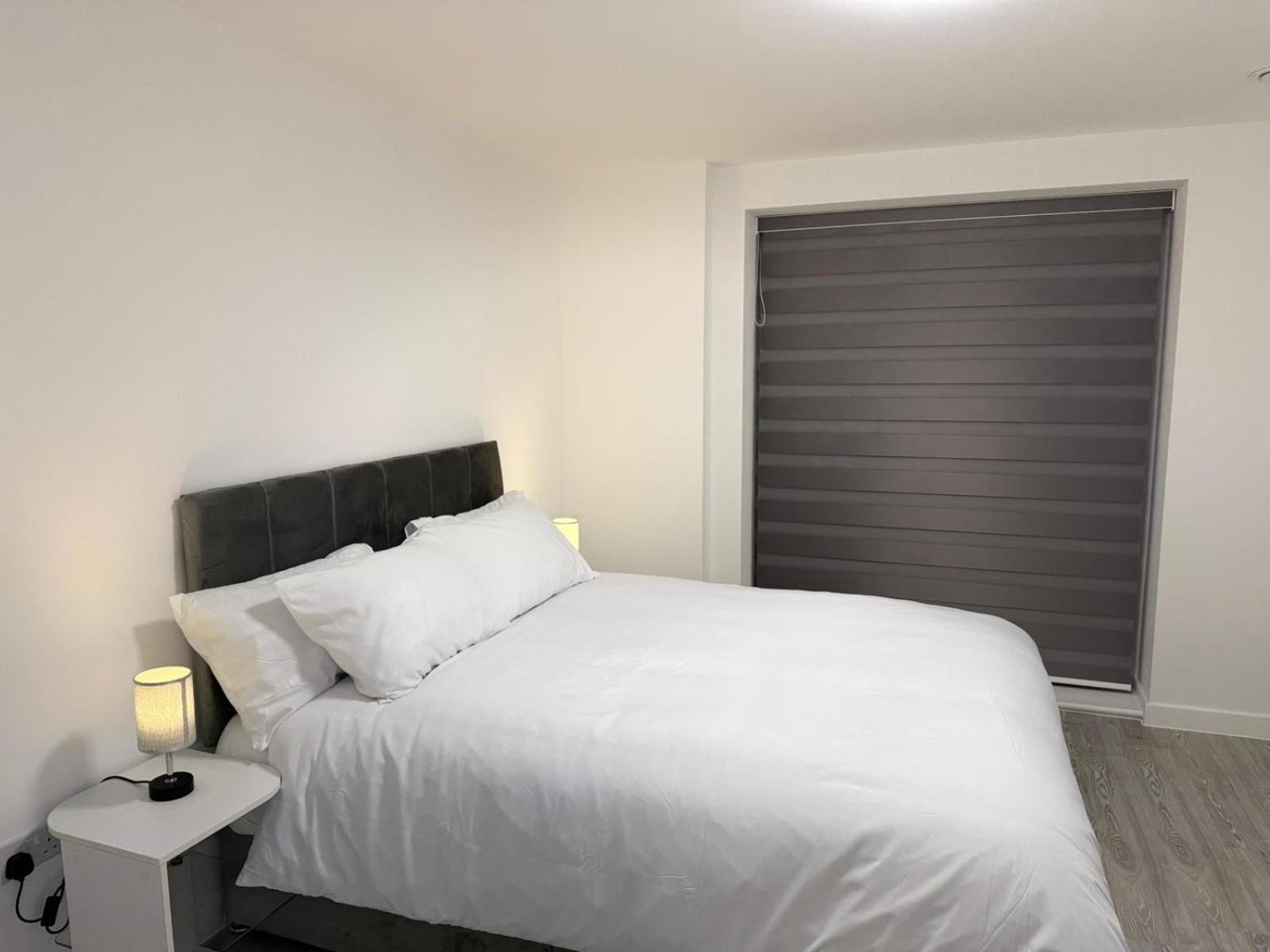 Serenity Waterfront 2 Bed Apartment Northfleet Esterno foto