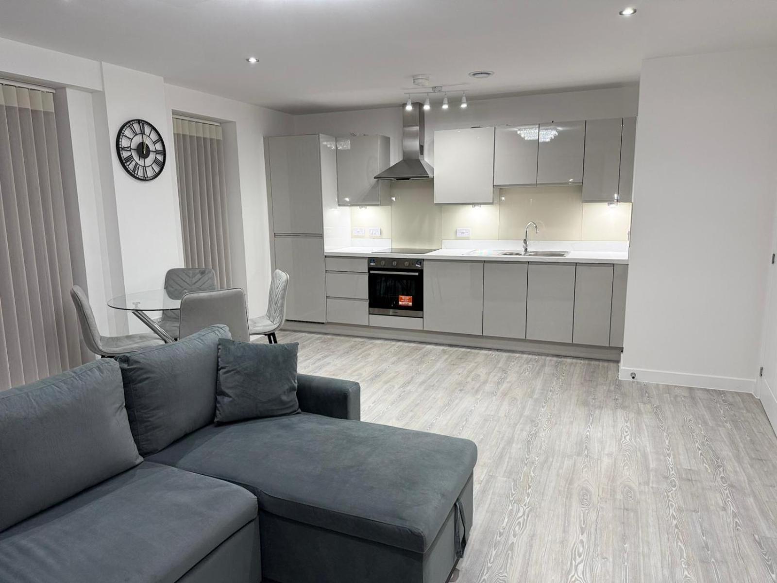 Serenity Waterfront 2 Bed Apartment Northfleet Esterno foto