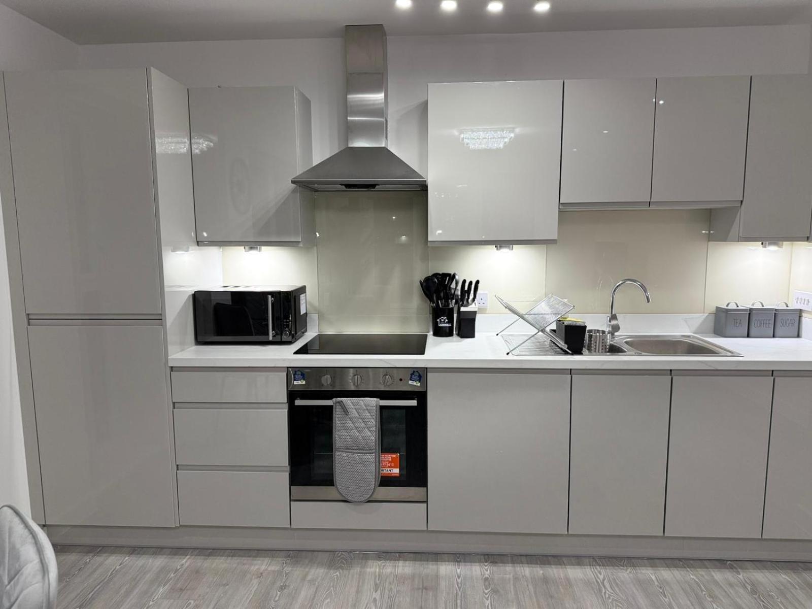Serenity Waterfront 2 Bed Apartment Northfleet Esterno foto
